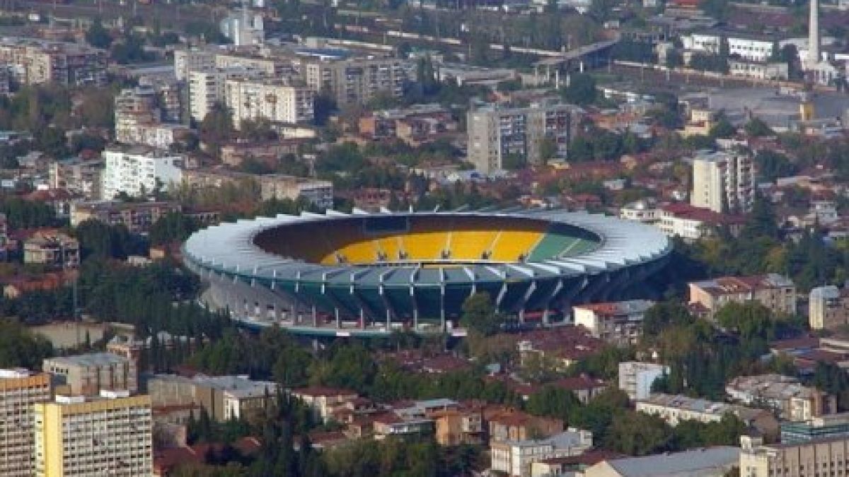 65 000 души протестират в Тбилиси