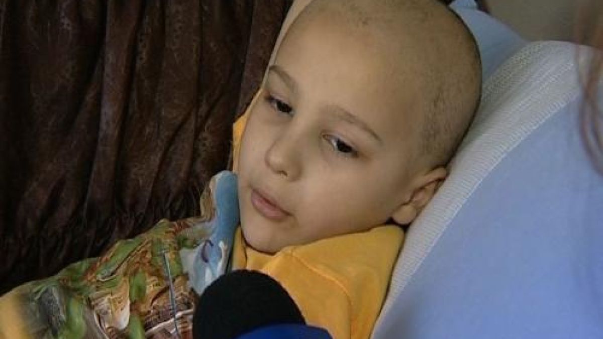 Събраха средства за операцията на 6-годишния Горан 