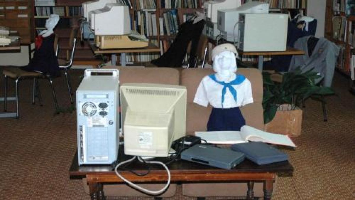 70 000 учители ще получат безплатен домашен интернет