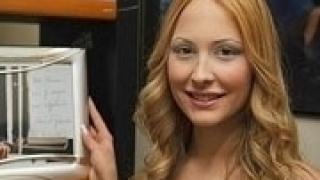 Ноеми Летиция се оплака от приятелите си
