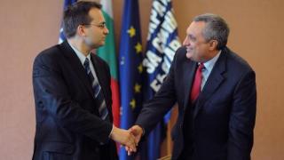 Синята коалиция чака 10-15% на парламентарните избори