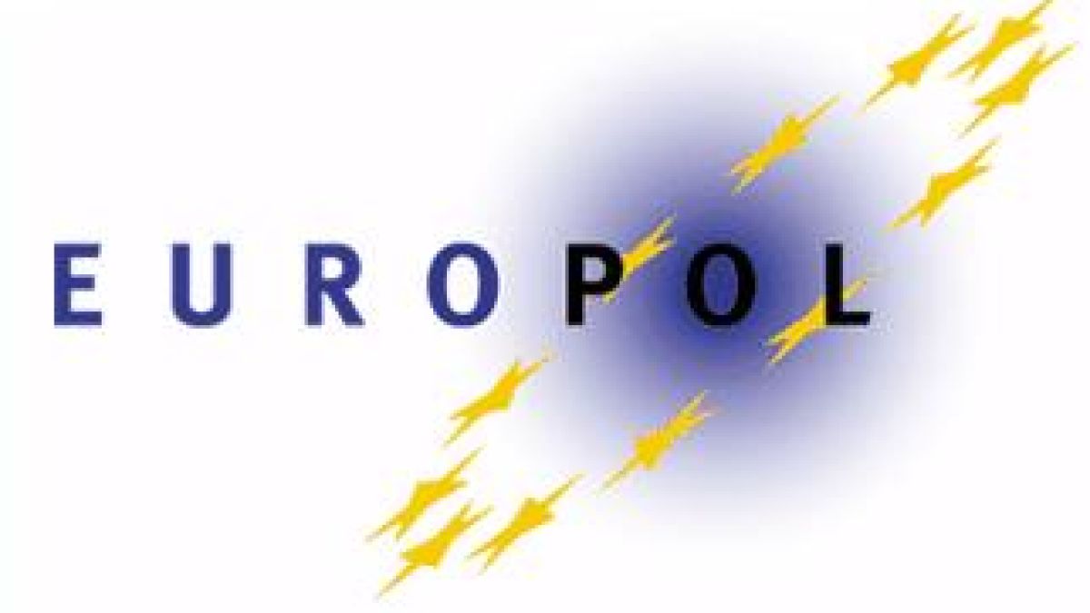 Европол арестува 34 души за търговия с хора