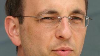 Отмениха глоба 2000 лв. на Николай Василев за дискриминация
