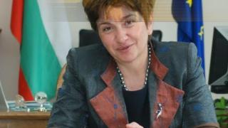 Плугчиева: Новата ера не започва с Борисов