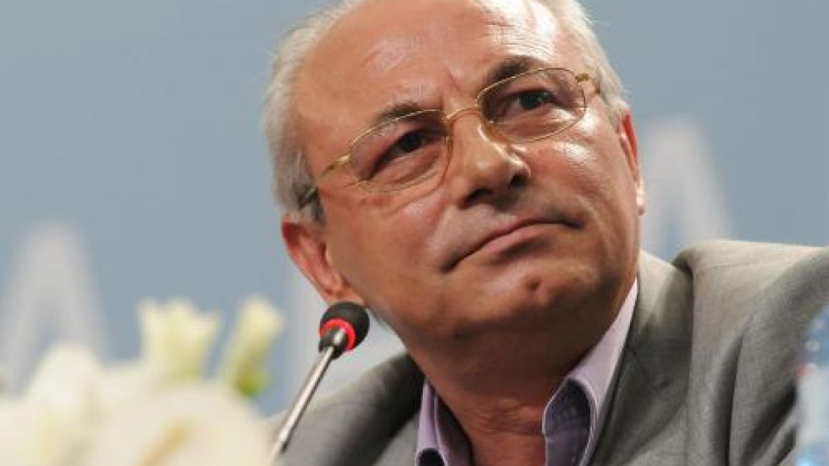 Доган минава в опозиция, идва ли краят на прехода?