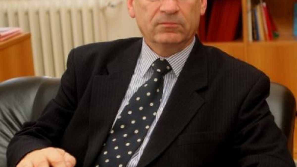 Огнян Аврамов: Пирински разписваше всичко  