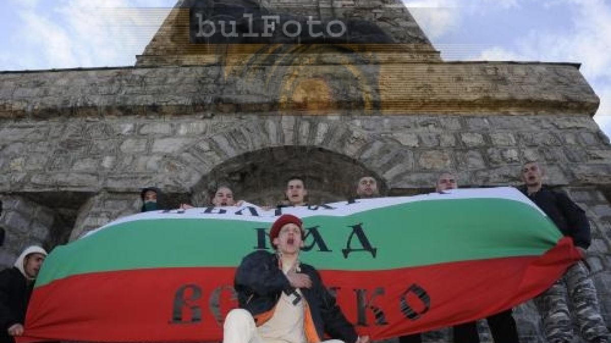 Честваме 132 г. от Шипченската епопея с възстановка на боевете под легендарния връх