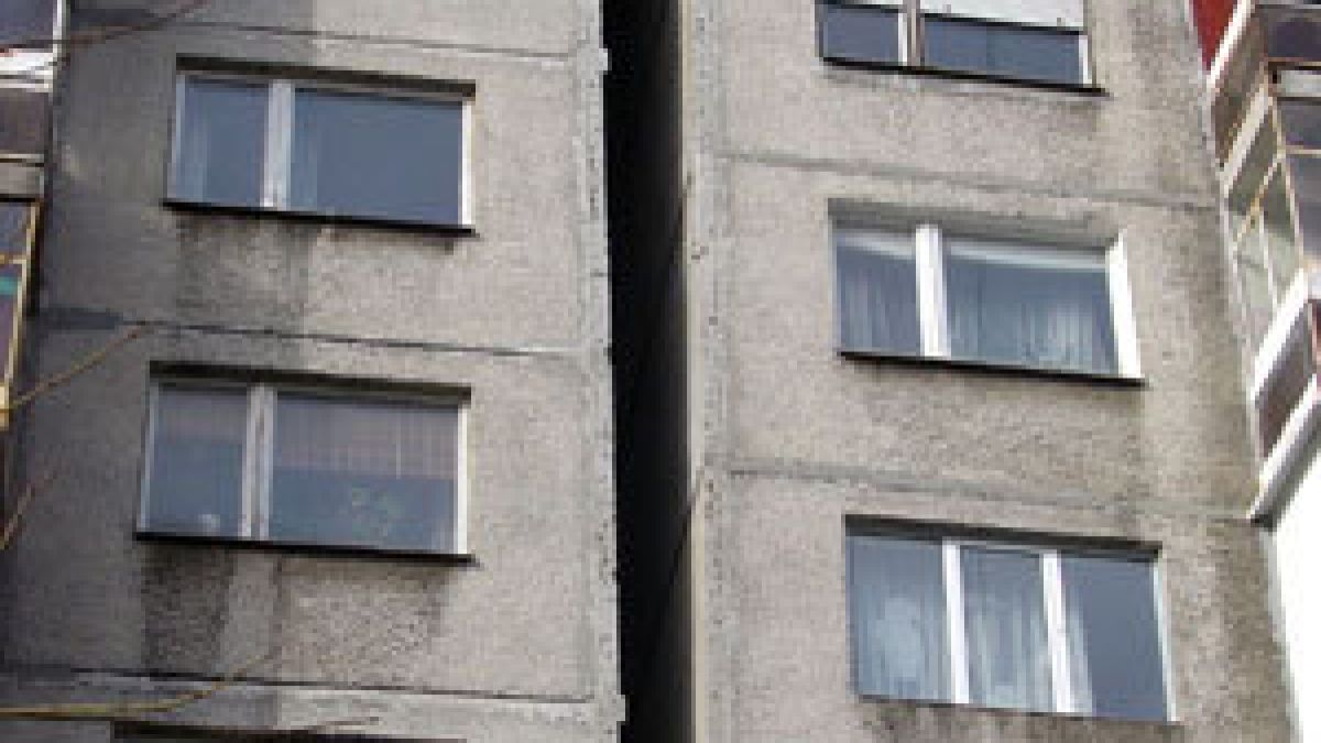 Сменят мебелите на депутатите