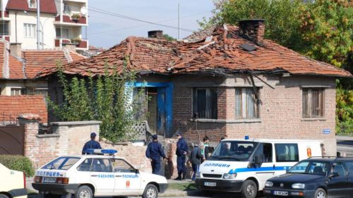 Разтуриха сборище на проститутки в Хасково