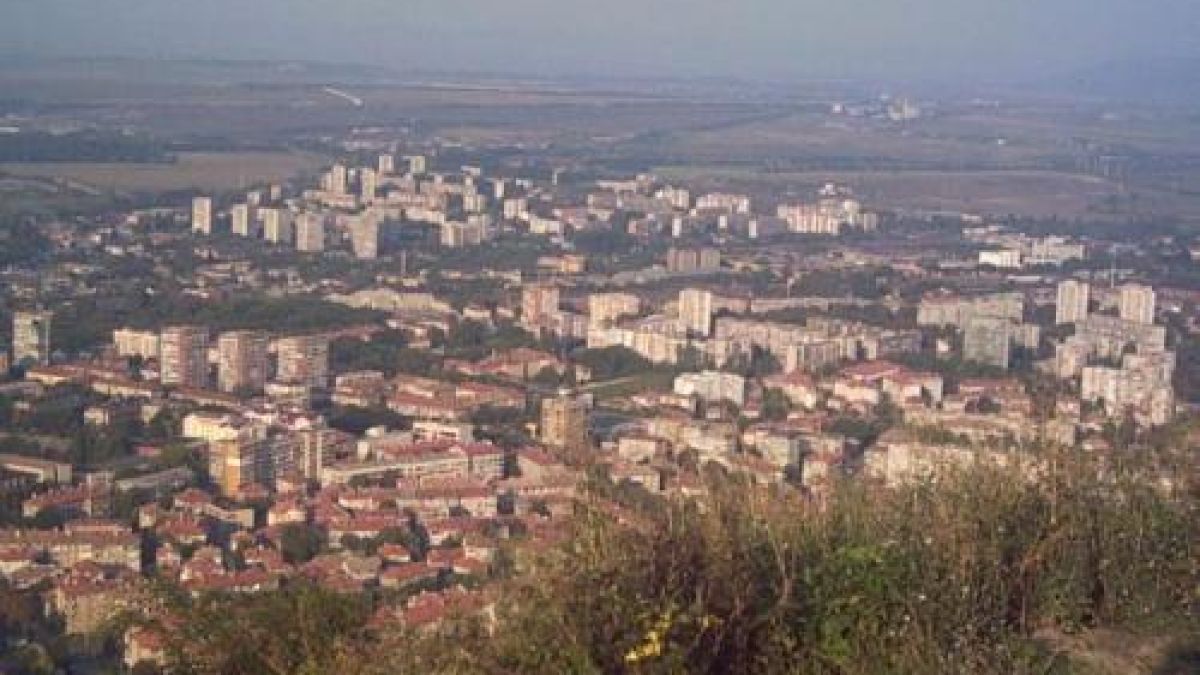Красьо взел имот от военни мнооого тънко