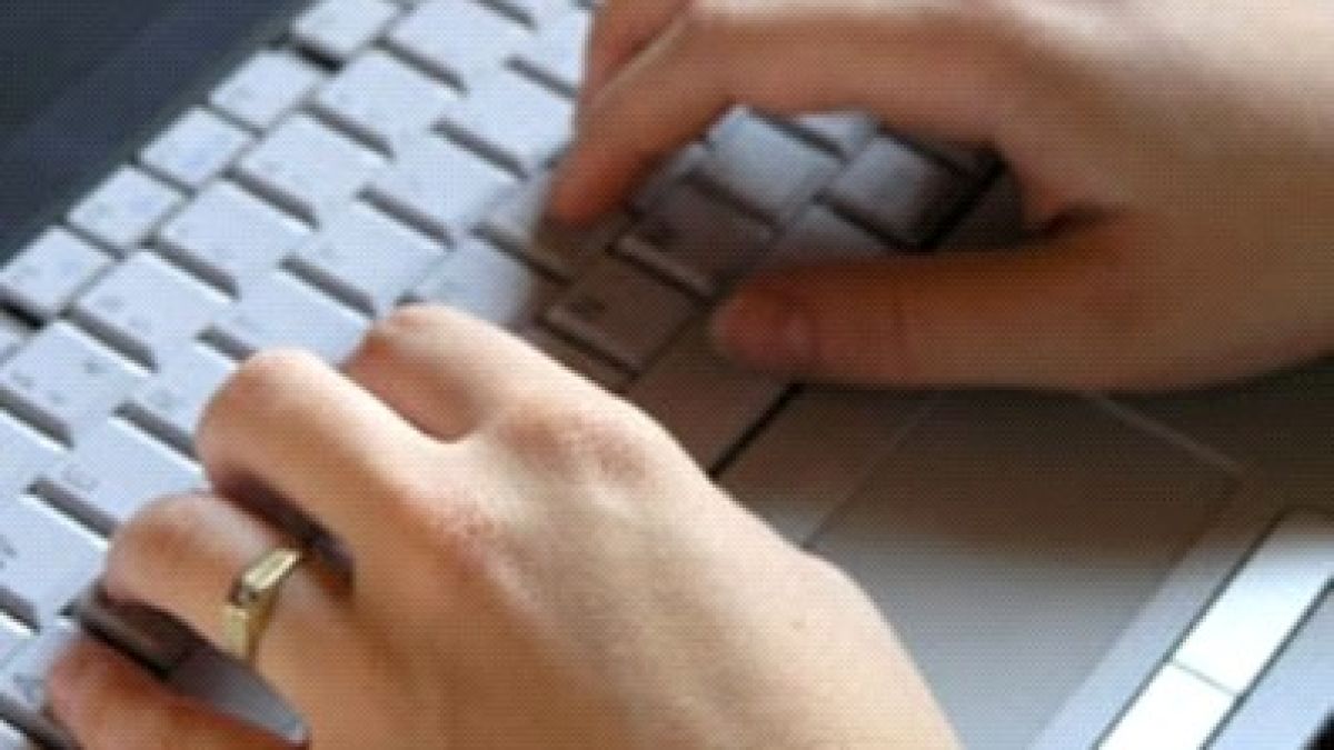 Компютърна програма сочи склонността към насилие 