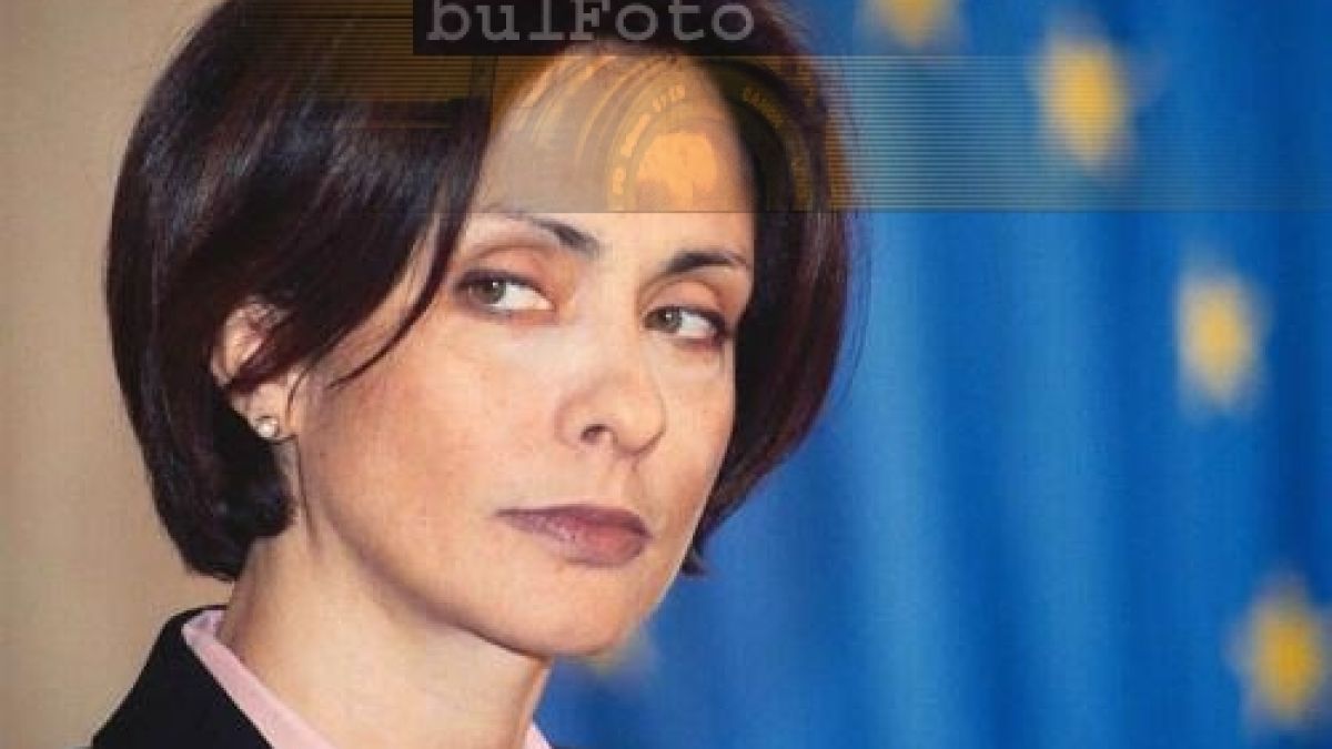 Надежда Михайлова се омъжи тайно