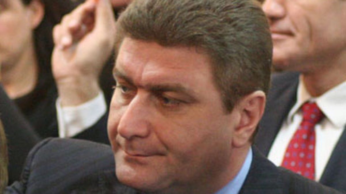 Опитали да похитят сина на Вальо Златев?