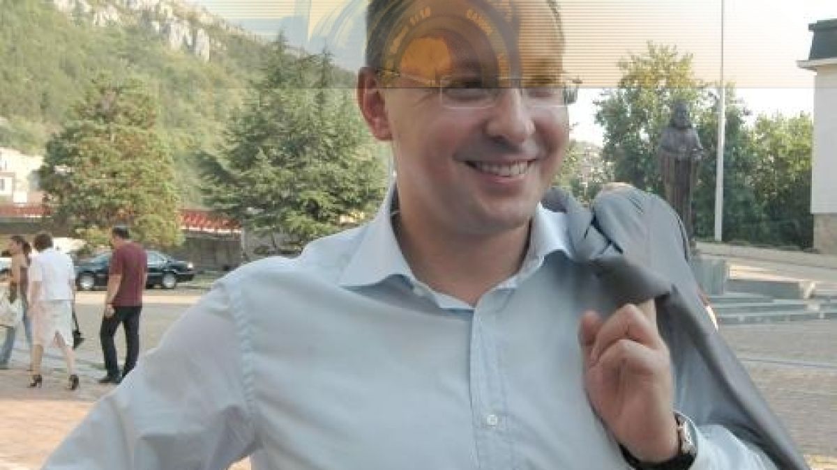 Станишев иска 21 човека в Изпълнителното бюро на БСП