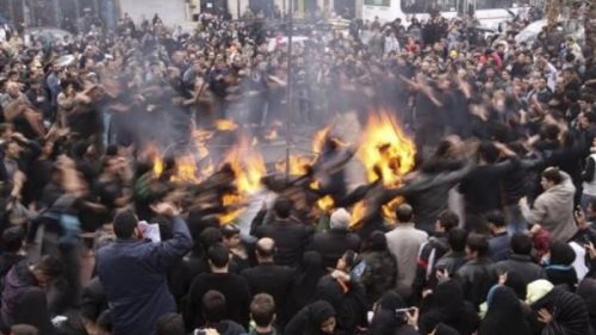 Над 15 души загинаха след протести в Иран