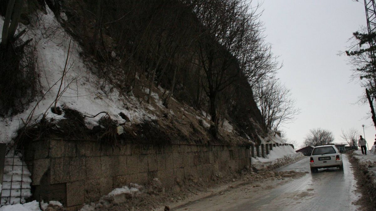 Активизира се свлачище в Балчик