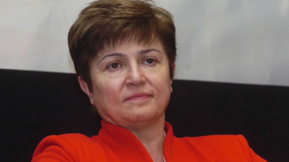 Кристалина Георгиева отговаря на въпроси в Европарламента днес