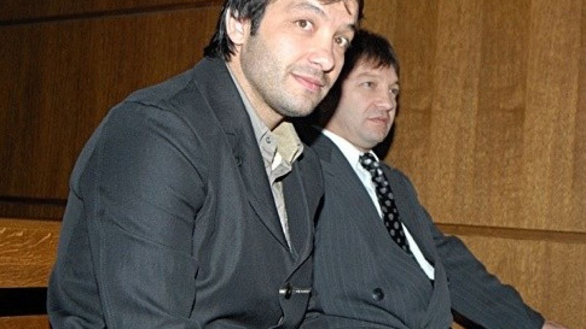 Малкия Маргин се криел заради "холивудските акции" на властта