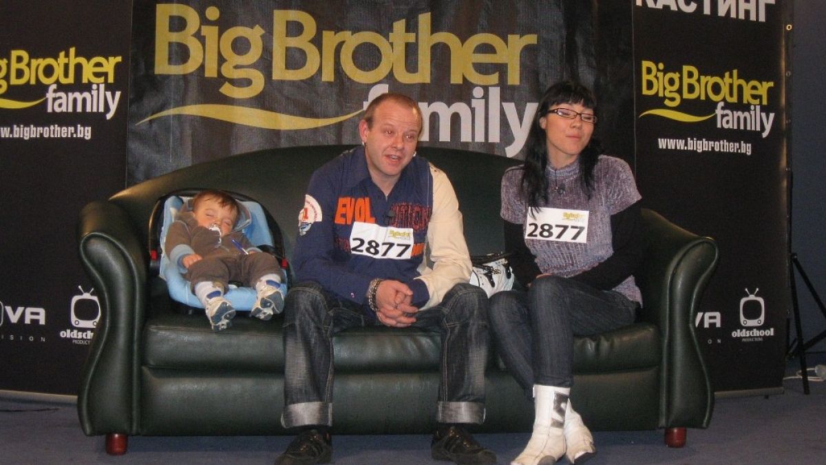 Big Brother намери идеалната съпруга-блондинка
