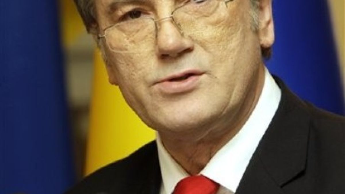 Юшченко подписа поправките в избирателния закон