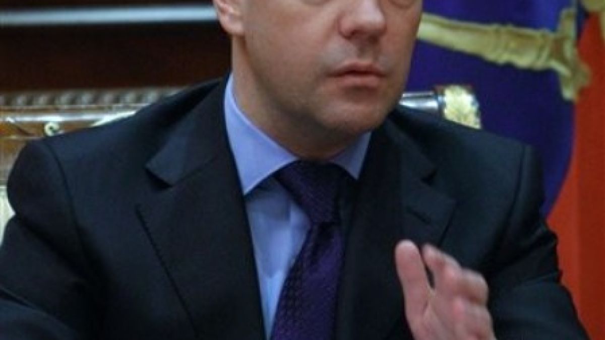 Медведев подписа нова военна доктрина