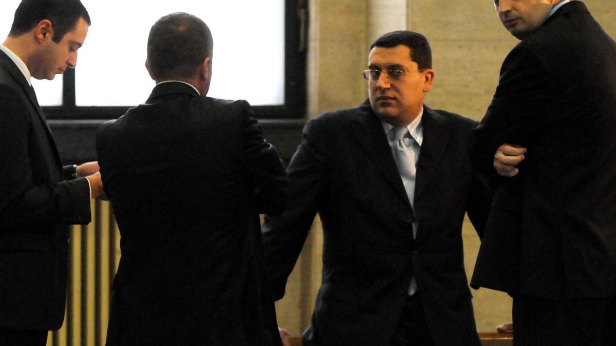 Марио Николов видя PR в твърдението, че е натискал свидетел 