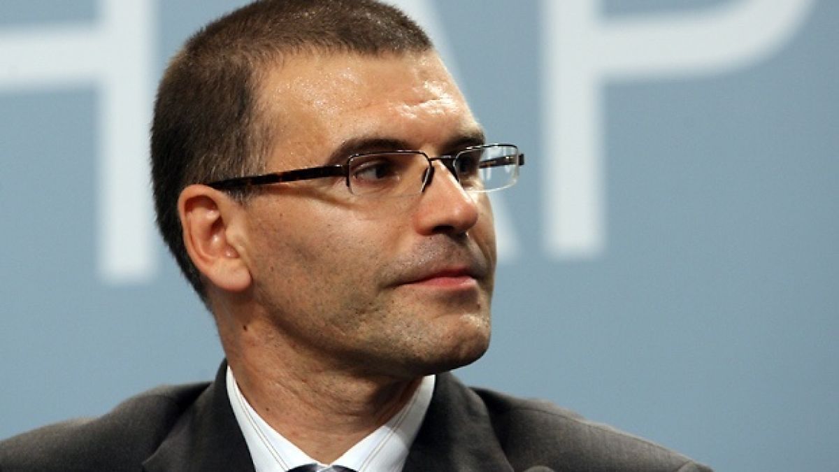 Дянков: Десетки агенти на НАП проучват бизнеса на арестуваните
