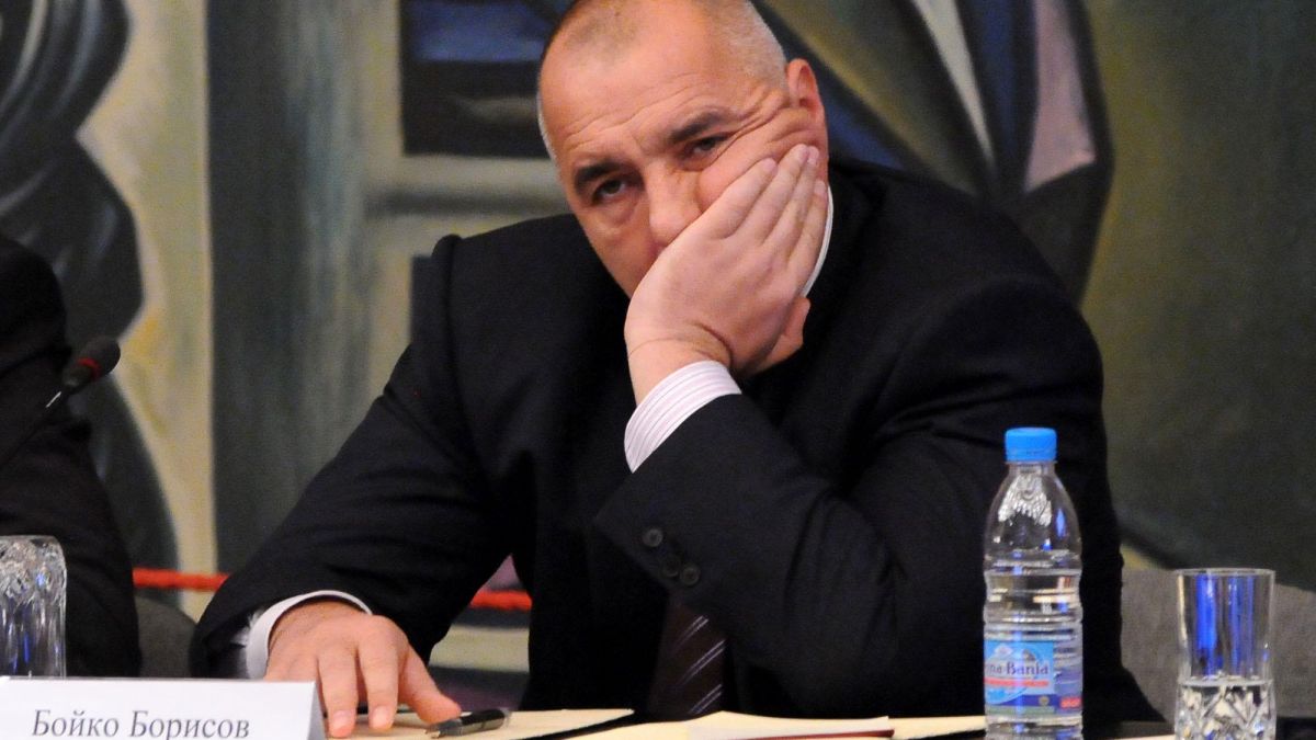 Бойко: Война е, който издържи!