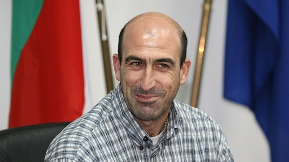 Приятел на Лечков буни Сливен срещу него