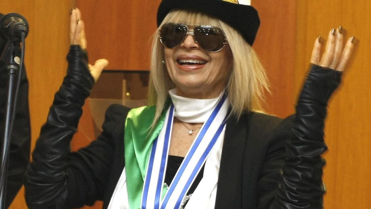 В съда: Лили познавала нотите, но е пяла на плейбек