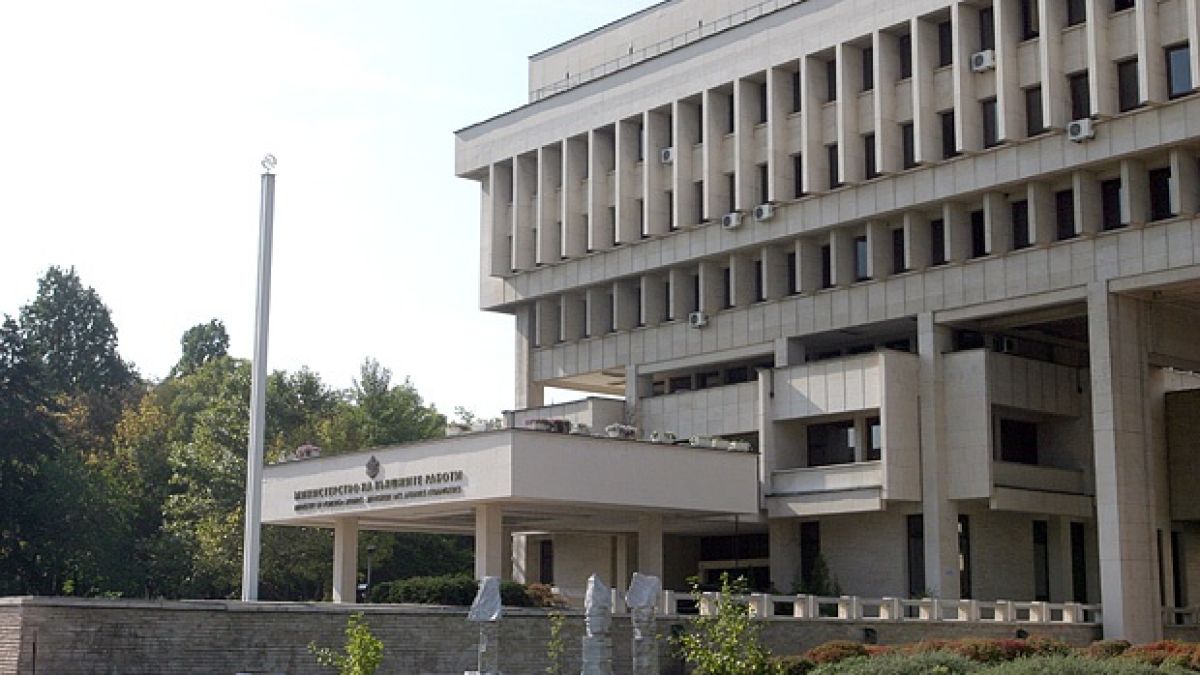 От МВнР заявиха има ли пострадали българи при ужаса в Чехия 