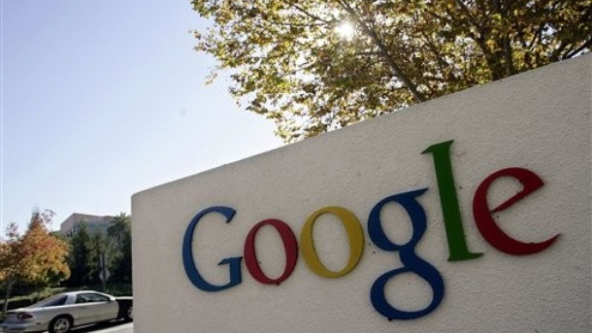 Google добавя субтитри в YouTube