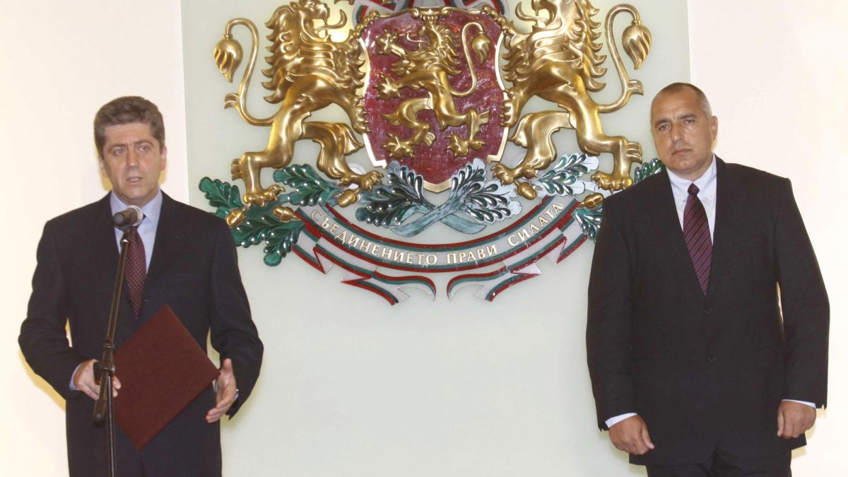 Нинова: ГЕРБ атакува президента, защото критикува 