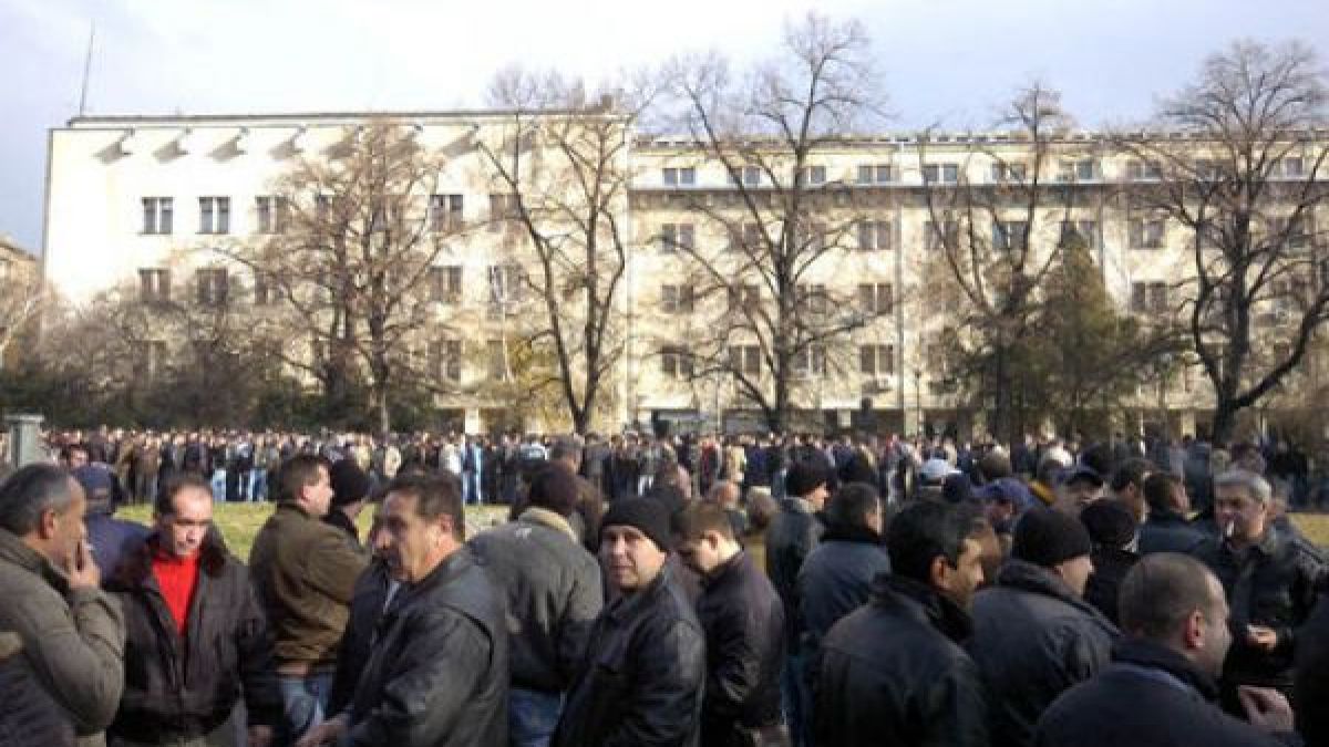 Полицаите пак на протест 