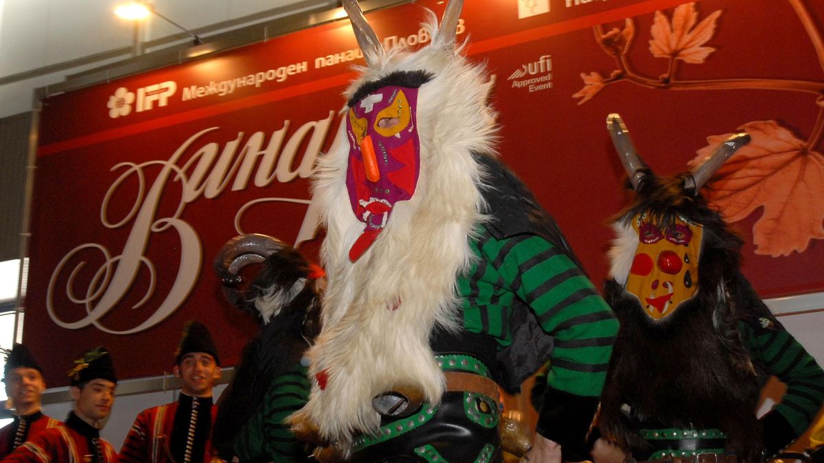 Министър Трайков откри „Винария 2010”