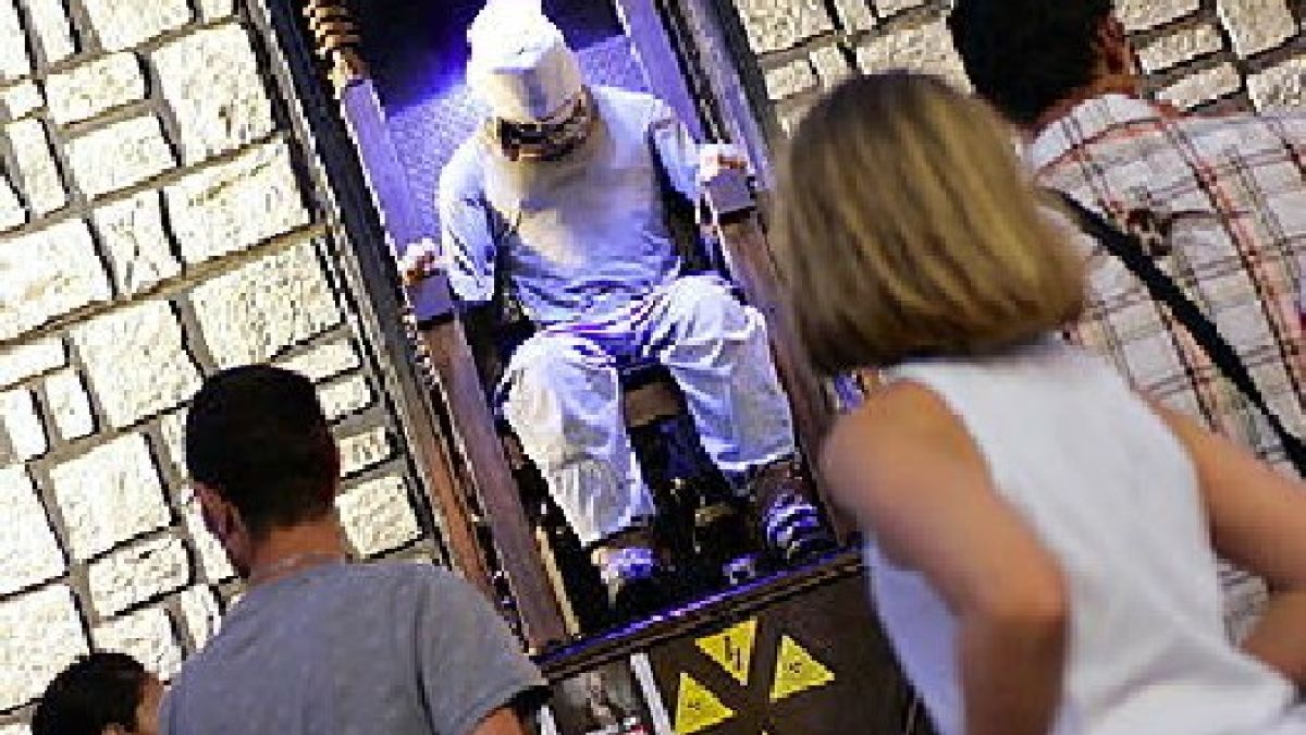 Изпържиха на електрически стол убиец на 16-годишна