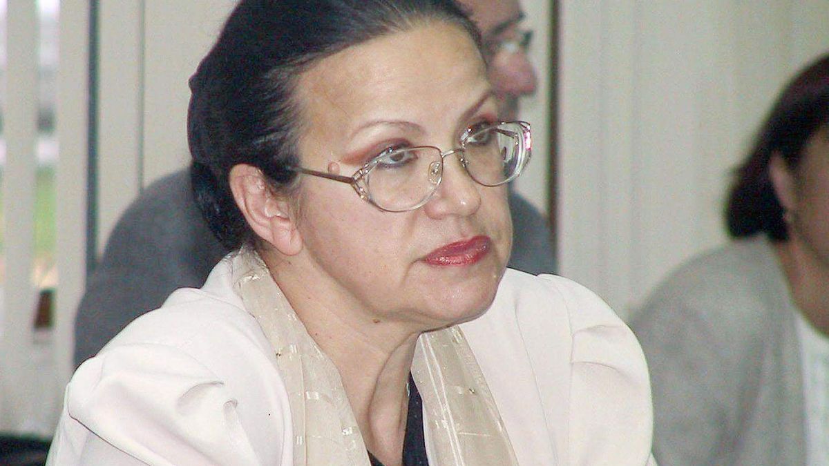 Стела Банкова: Бях депутатка в два парламента и днес едва свързвам двата края