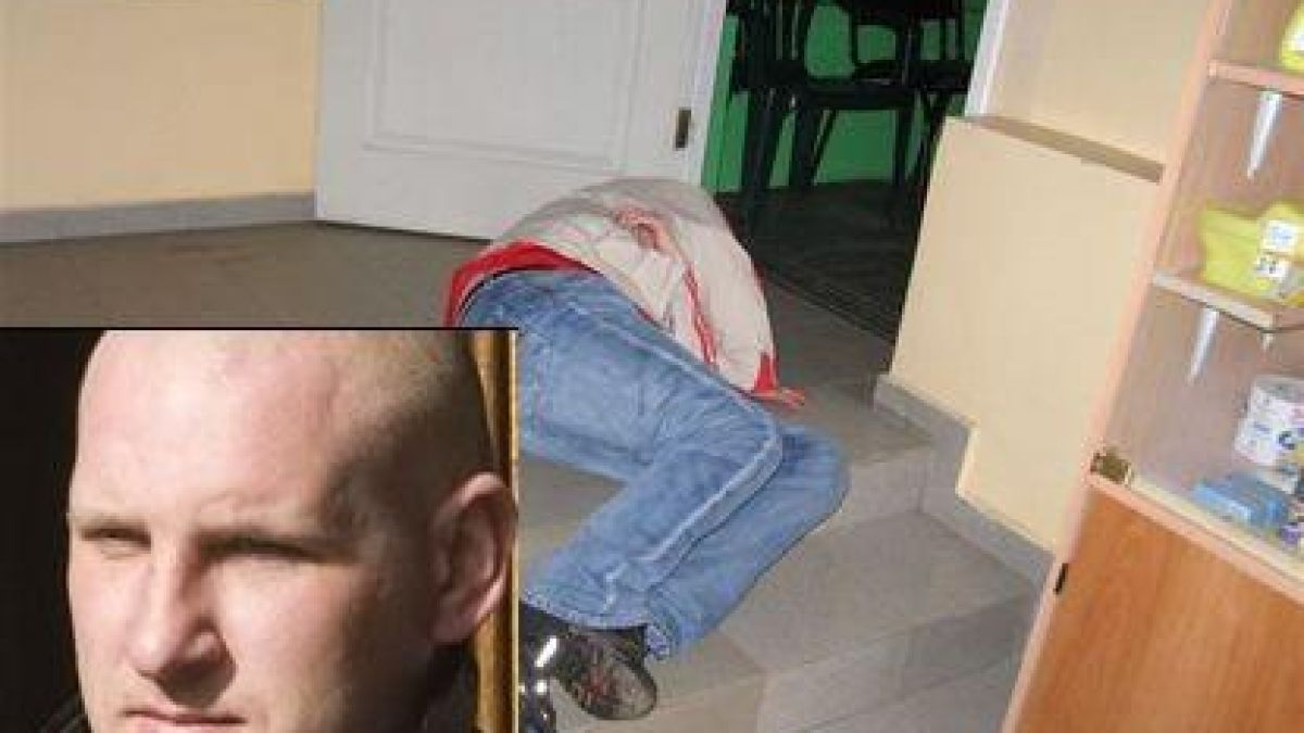 Пиян се опитал да удари полицайка с члена си