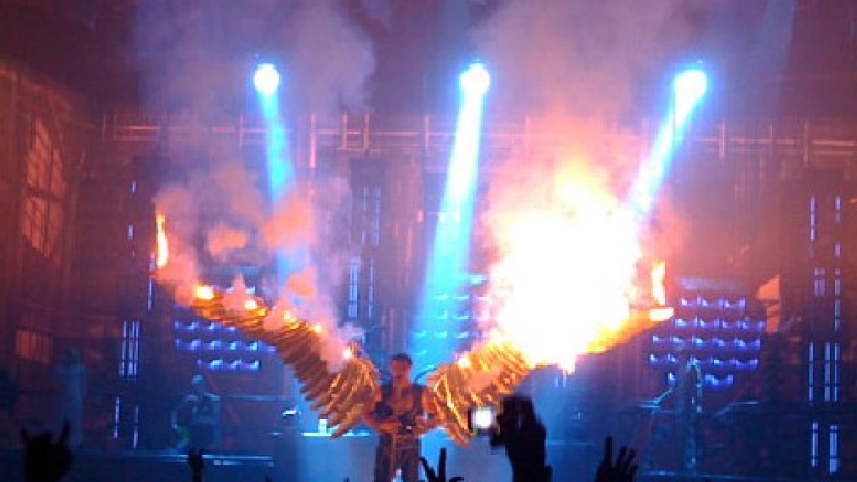 Rammstein ще запалят "Београдска Арена" днес