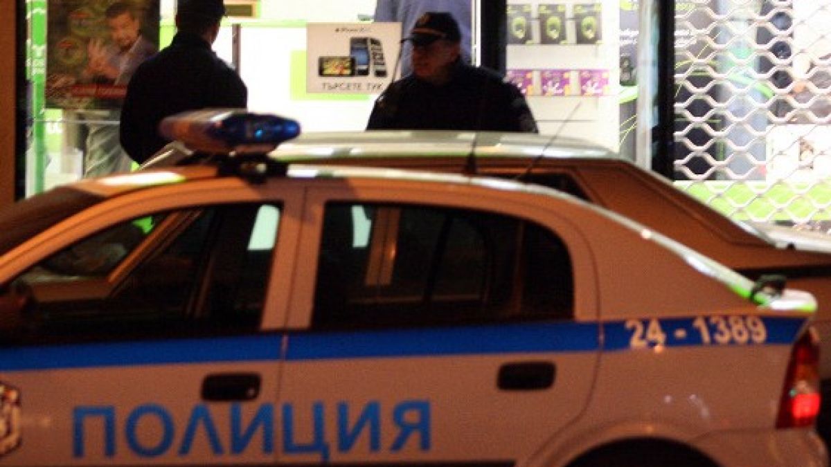 Подпалиха пицария в София 