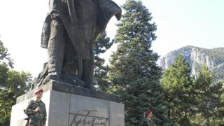 Книга разкрива скандални факти за бележити българи