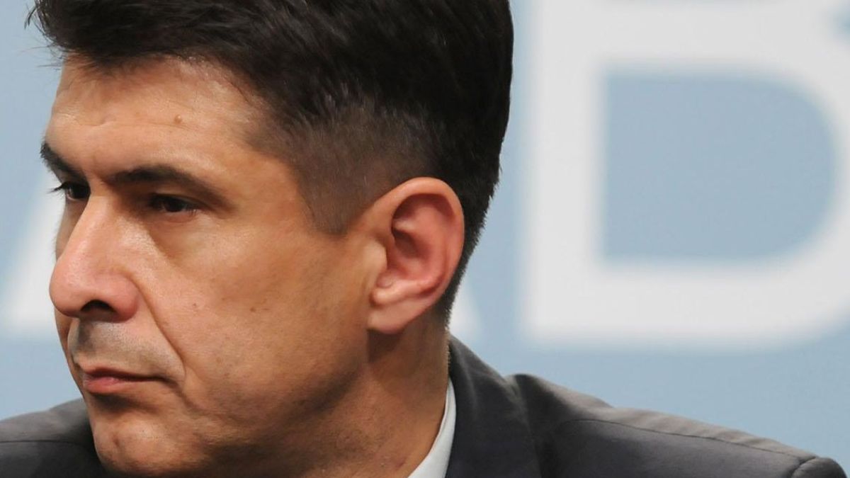 Димо Гяуров: Срам ме е от премиера Бойко Борисов