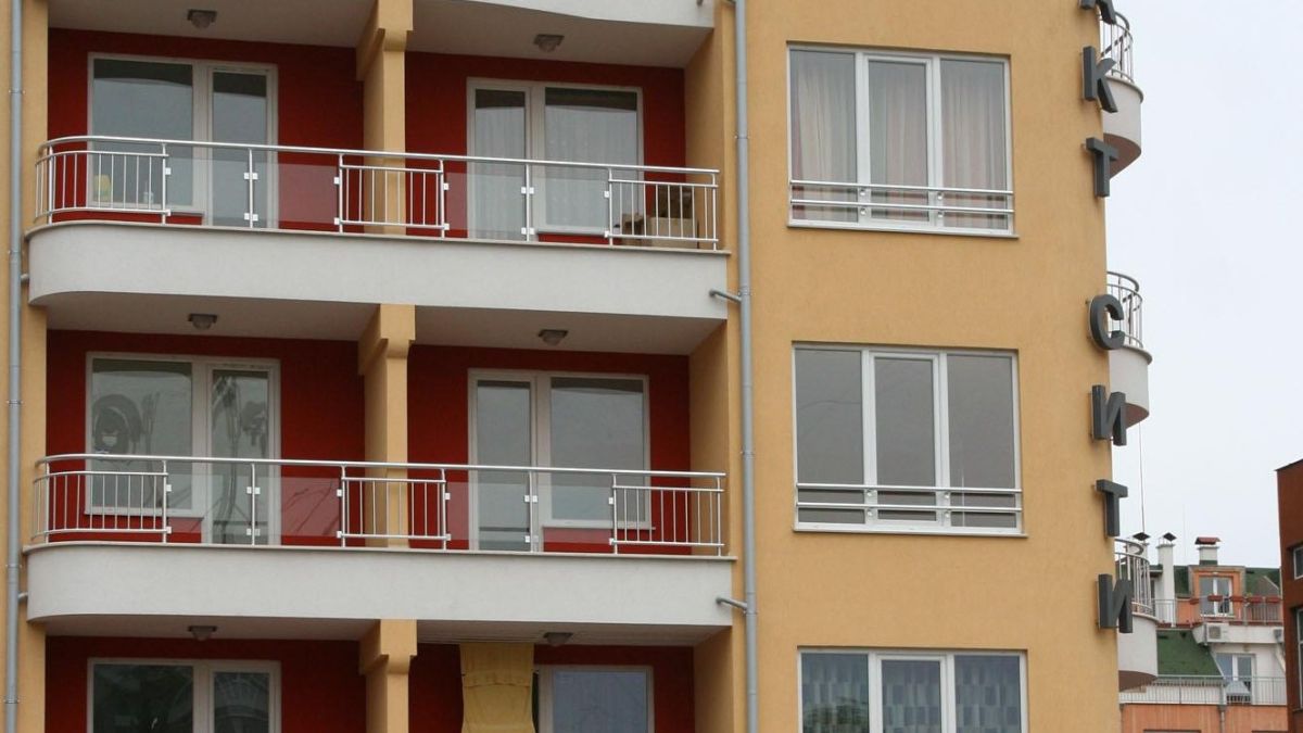 Продават апартаменти заради неплатени сметки