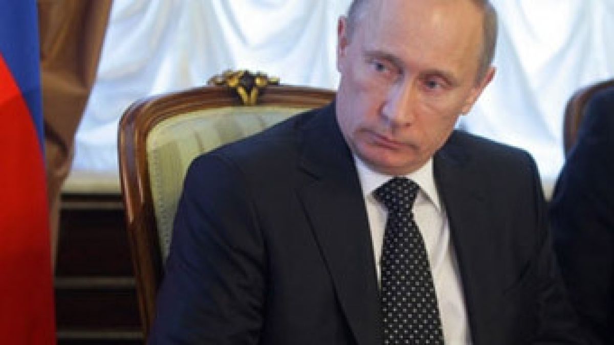 Путин отхвърли чеченската следа в атентата на „Домодедово”