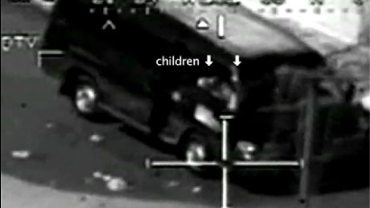 Американски военни стрелят срещу цивилни