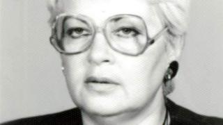 Дора Апостолова: Чакам да потърсят сметка на Лечков