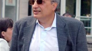 Иван Костов: Взривът пред сградата на вестника е дело на хората с флашките