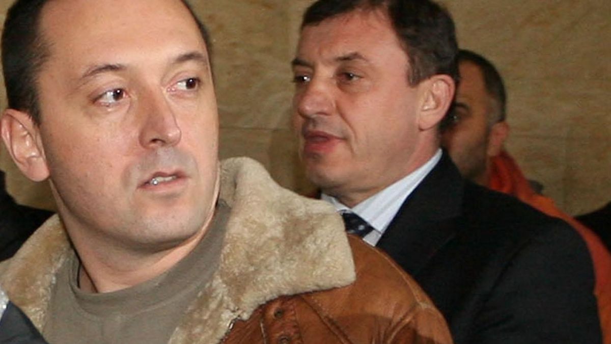 Прокурори помагали на Трактора