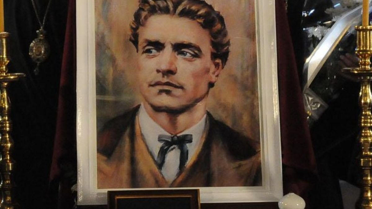 Легендите, истините и скандалите около името на Апостола