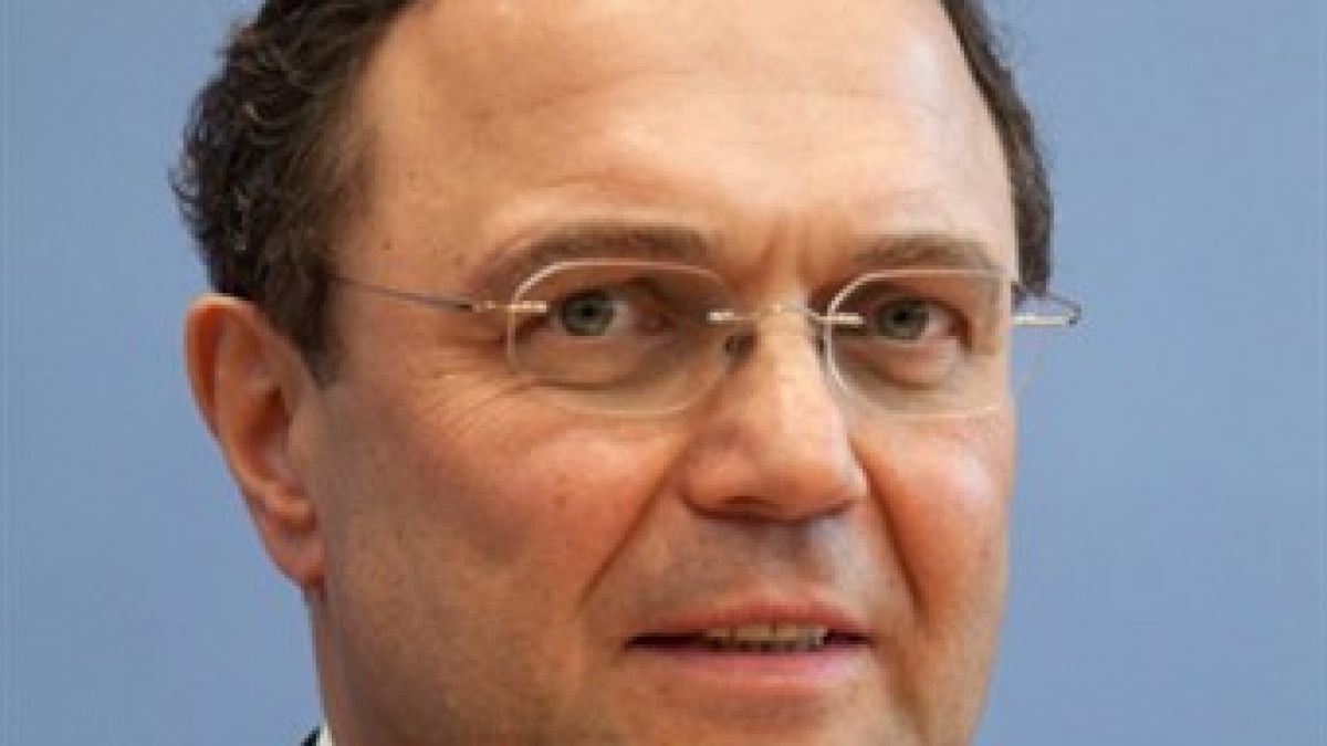 Новият немски вътрешен министър отказал да признае исляма като част от Германия